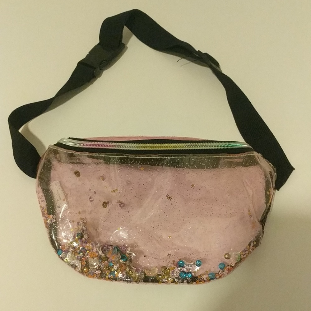 Fanny pack